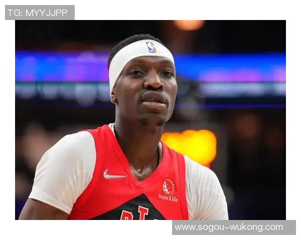 猛龙主场灯光闪烁引发混乱开赛仅40秒便暂停比赛